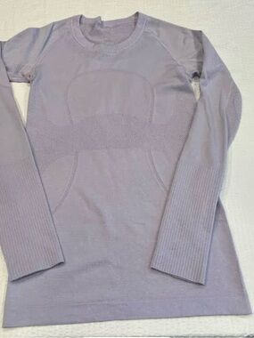 lululemon athletica  Lilac Swiftly Tech Long Sleeve Women 8